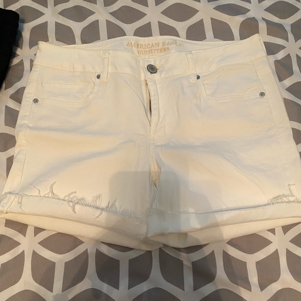 AE shorts